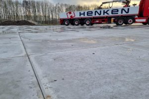 Grote betonplaten van Boon Beton